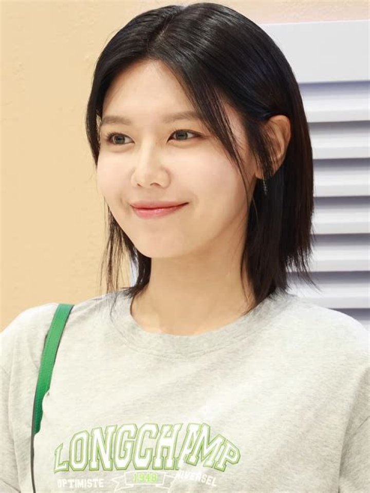 Choi Soo Young – Biography, Facts & Life Story