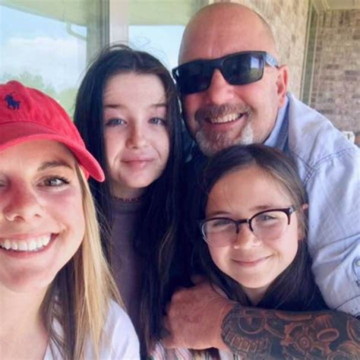 Chuck Seitsinger wiki/bio, age, net worth, wife, kids, family.