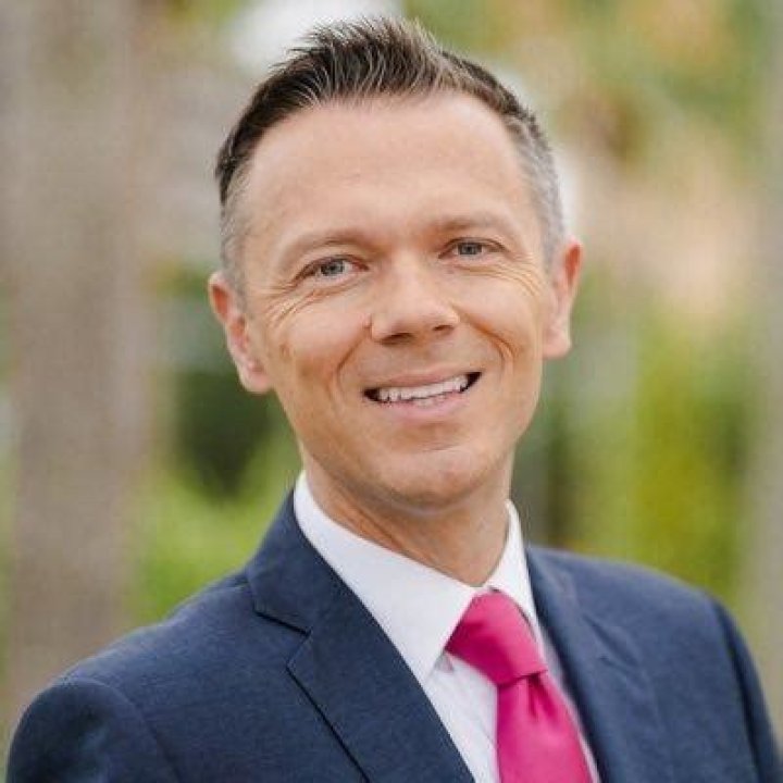 Greg Dee WFTS, Bio, Wiki, Age, Height, Husband, Salary, and Net Worth