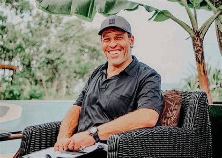 How Many Children: Son And Daughter Does Tony Robbins Have?