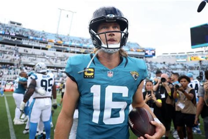 Is Trevor Lawrence Bald Now, Does He Wear Wigs? Hair Color