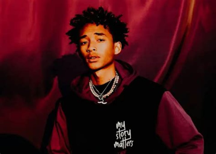 Jaden Smith Keeps Fans Guessing If He’s Gay