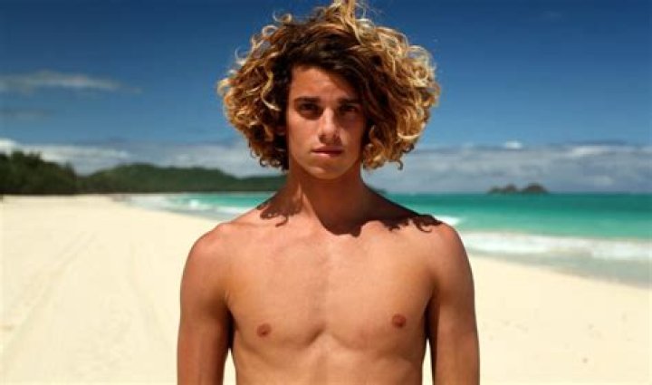 Jay Alvarrez – Biography, Facts & Life Story