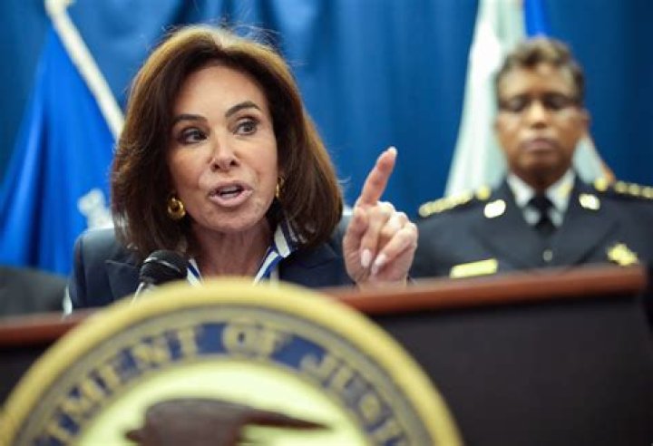 Jeanine Pirro Fox News, Bio, Wiki, Age, Height, Family, Husband, Daughter, Books, Prosecutor, Salary, And Net Worth