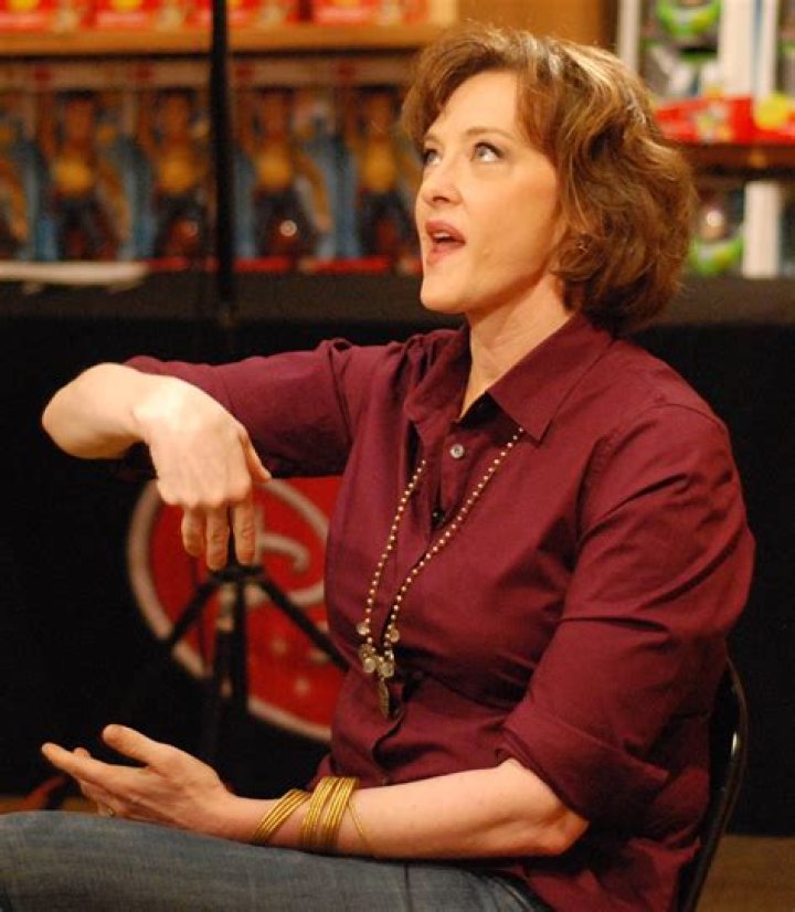 Joan Cusack – Biography, Facts & Life Story