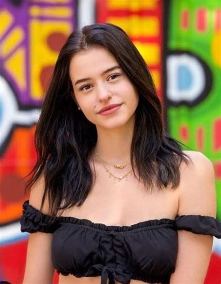 Lea Elui Ginet