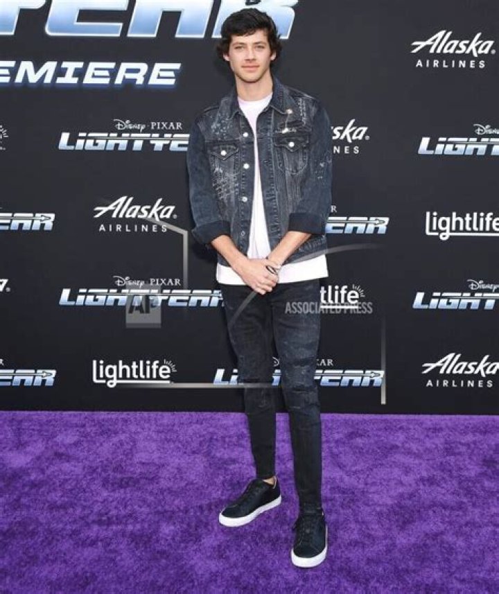 Matt Cornett Height