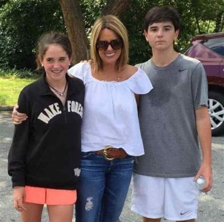 Merri Kelly Hannity Tennis, Bio, Wiki, Age, Height, Parents, Sibling, College, Boyfriend, and Sean Hannity