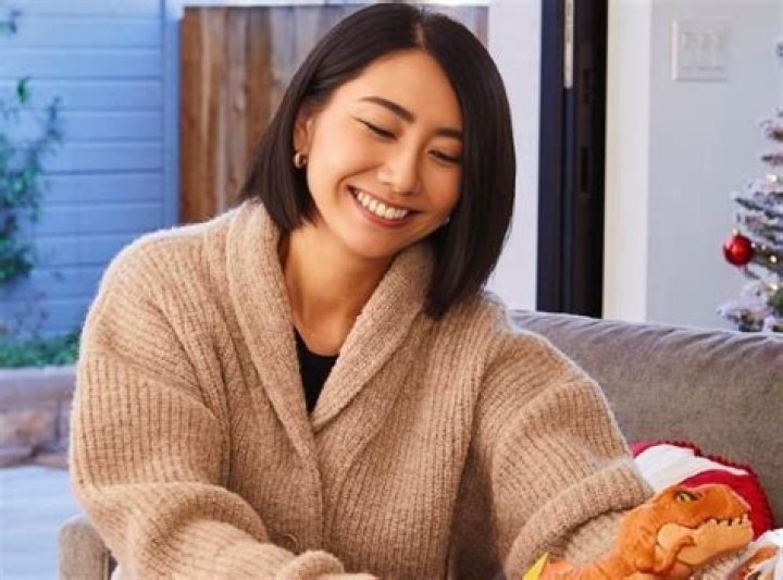 Rie McClenny [BuzzFeed Tasty]  wiki/bio, net worth, husband, kids, facts.