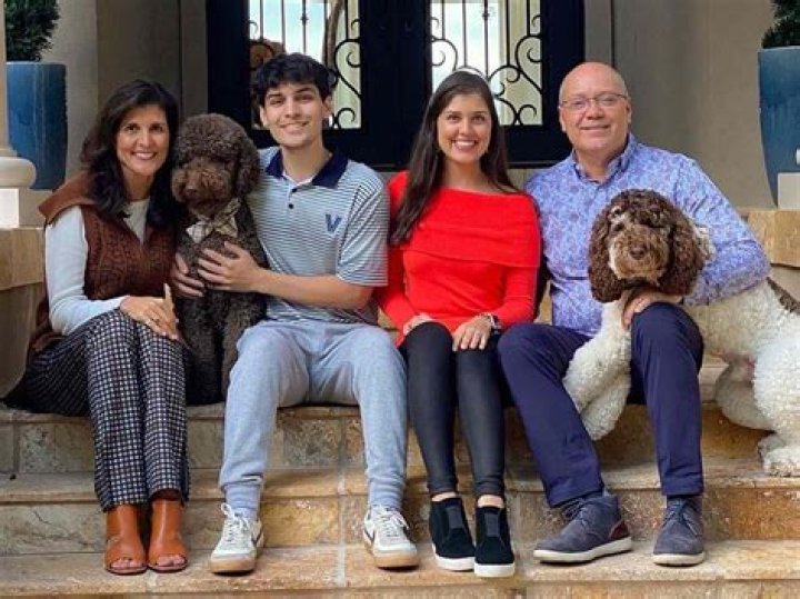 Who Is Jamie Chua Brother? Parents And Family