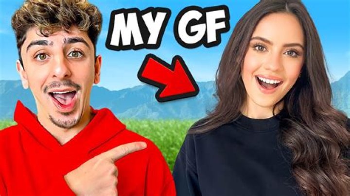YouTuber FaZe Jarvis’ Ex-girlfriend Knows Him Better Than Current Girlfriend