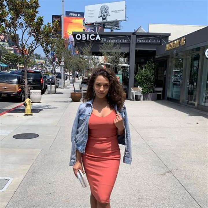 Zora Asberry Channel 13, Las Vegas, Bio, Wiki, Age, Husband, Salary, and Net Worth